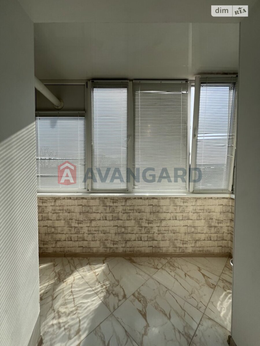 2 ��. ��������, 85/35/20 ��. �., 4/6 ������ ���� 16