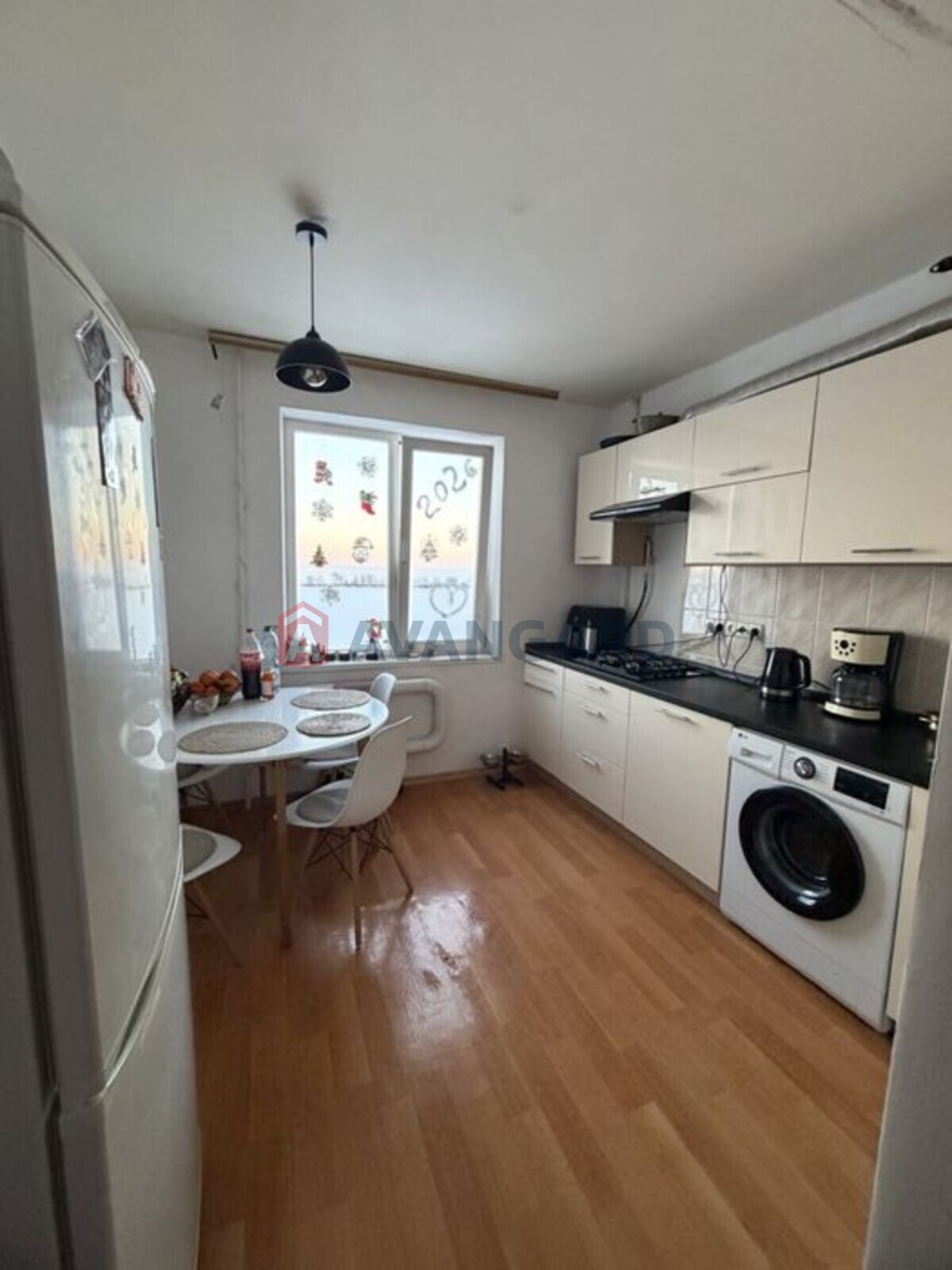 1 ��. ��������, 35/-/9 ��. �., 8/10 ������ ���� 4