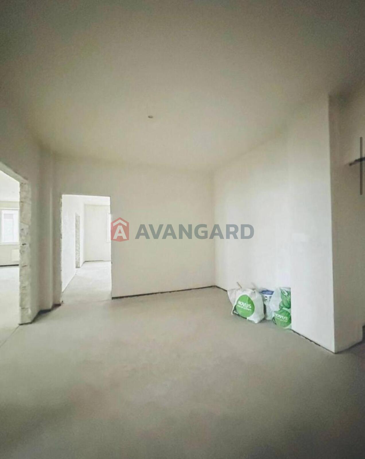 4 ��. ��������, 191/116/20 ��. �., 14/25 ������ ���� 4