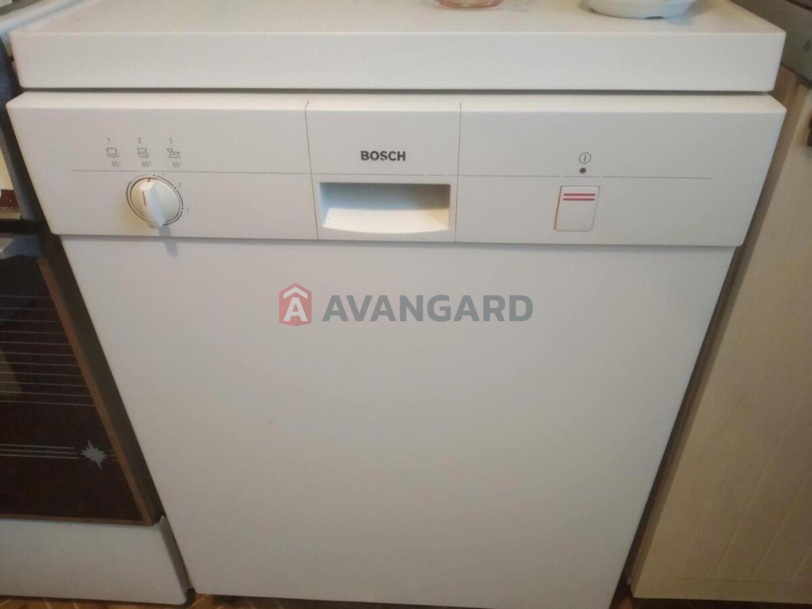 2 ��. ��������, 45/29/6 ��. �., 1/9 ������ ���� 17