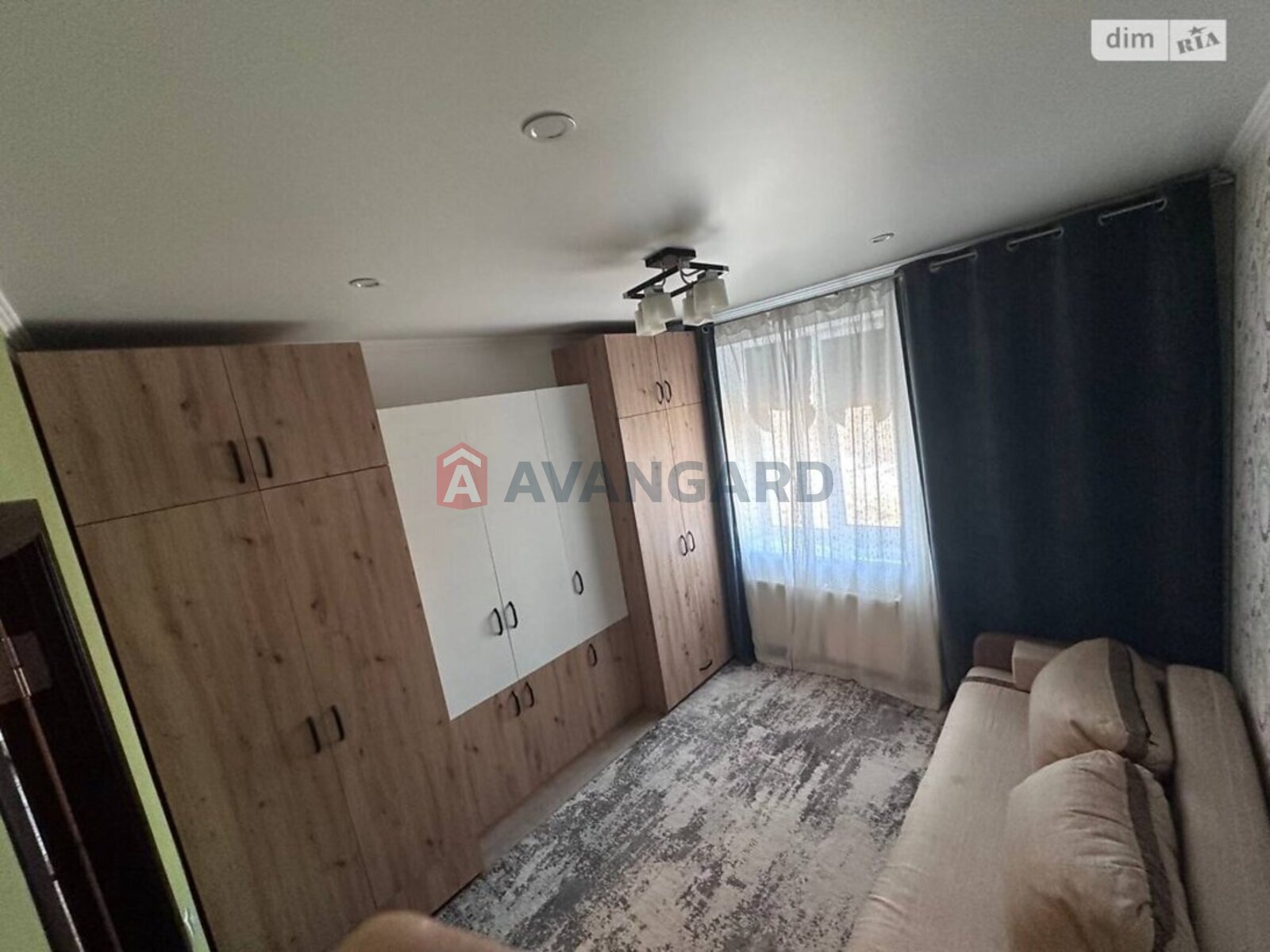 2 ��. ��������, 58/27/10 ��. �., 8/9 ������ ���� 6