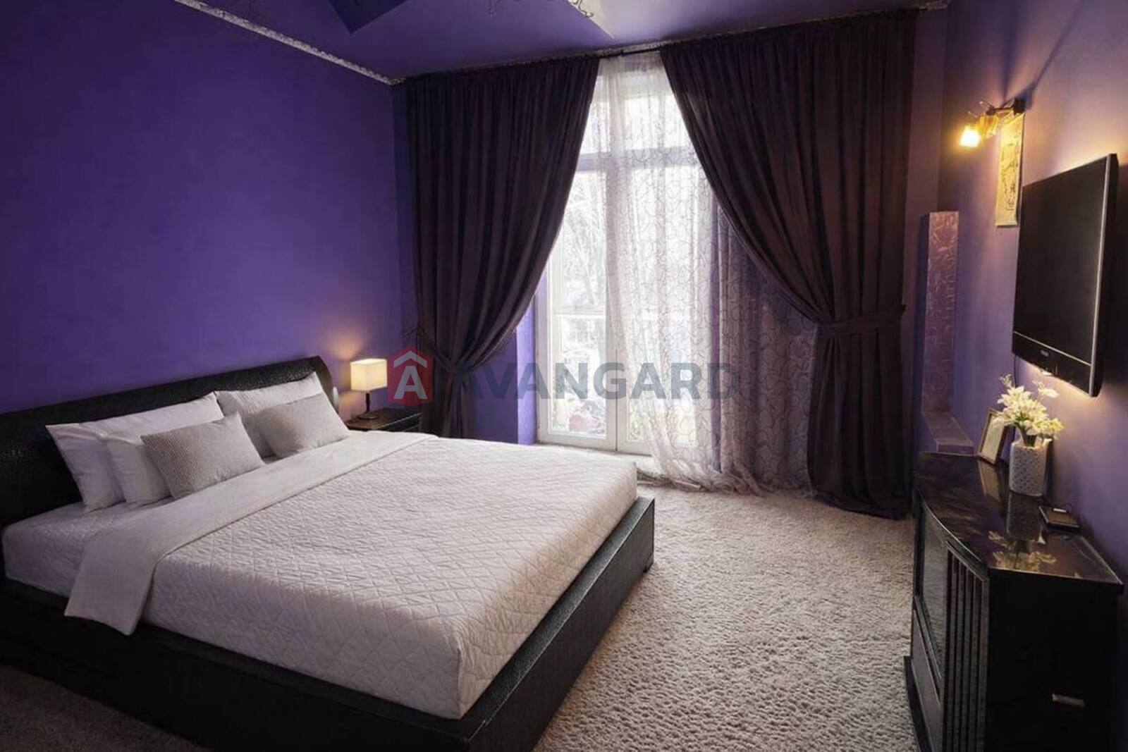 3 ��. ��������, 70/40/8 ��. �., 2/5 ������ ���� 8