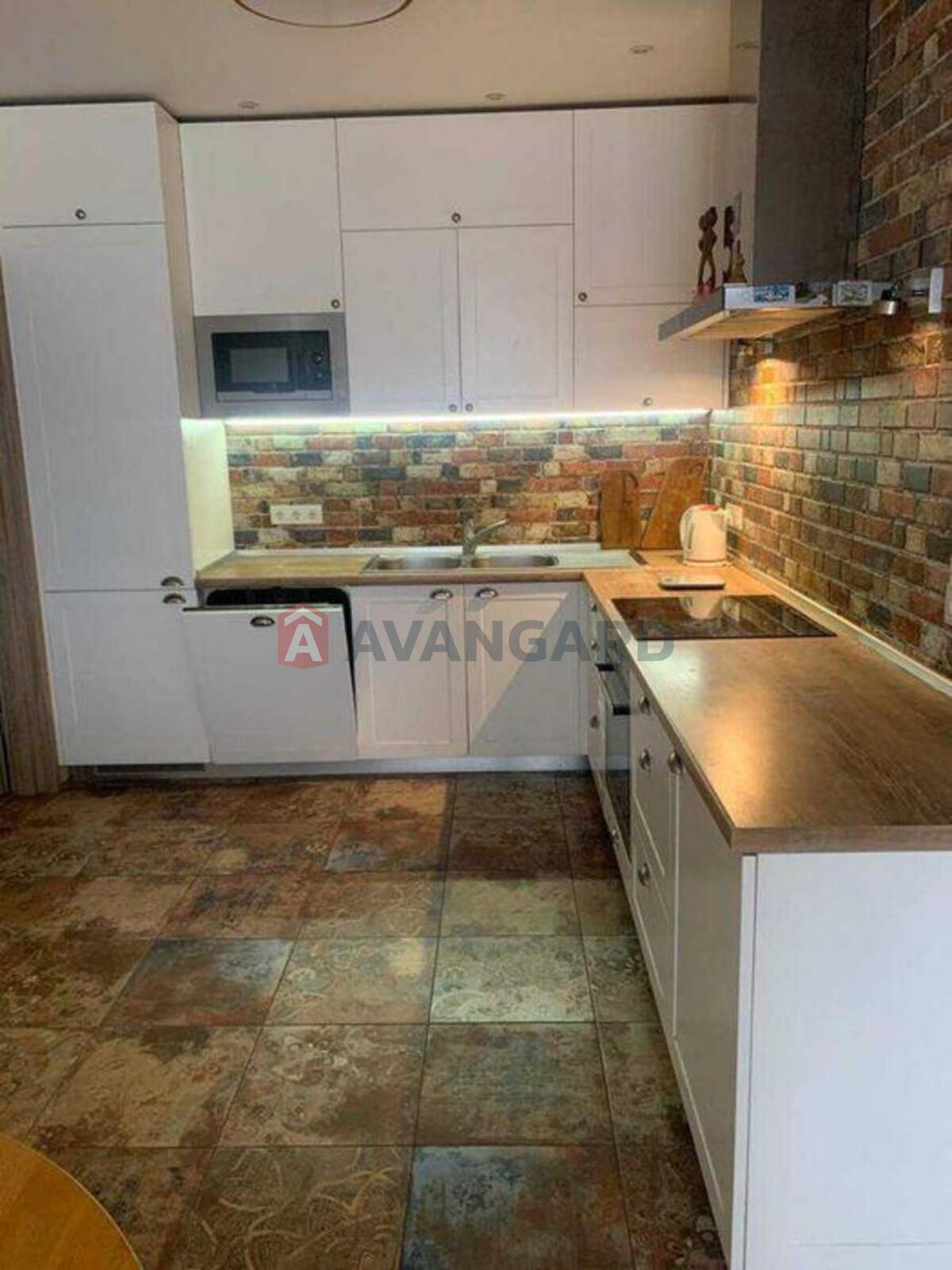 2 ��. ��������, 65/-/20 ��. �., 15/17 ������ ���� 11