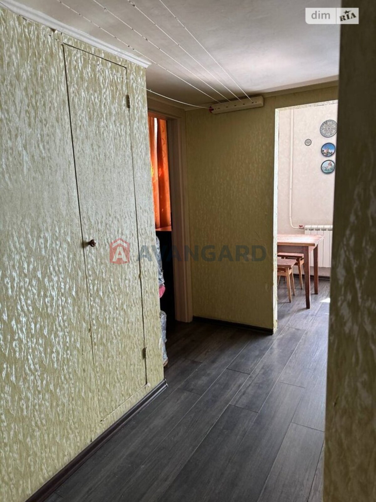 3 ����. ��������, 70/40/7 ��. �., 1/6 ���� ���� 29