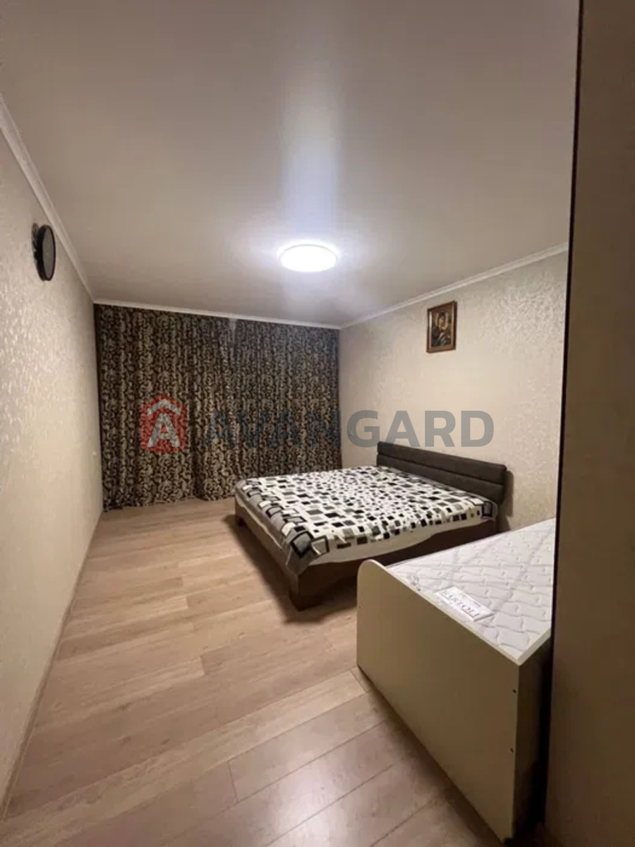 3 кім. квартира, 100/-/15 кв. м., 6/10 поверх фото 5 3 кім. квартира, 100/-/15 кв. м., 6/10 поверх фото 5