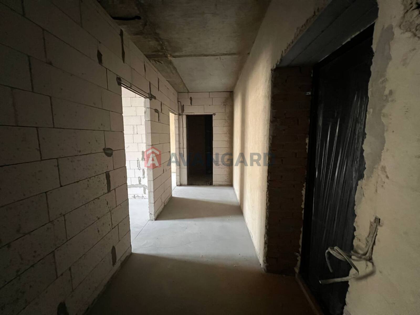 2 ����. ��������, 58/-/12 ��. �., 8/10 ���� ���� 7