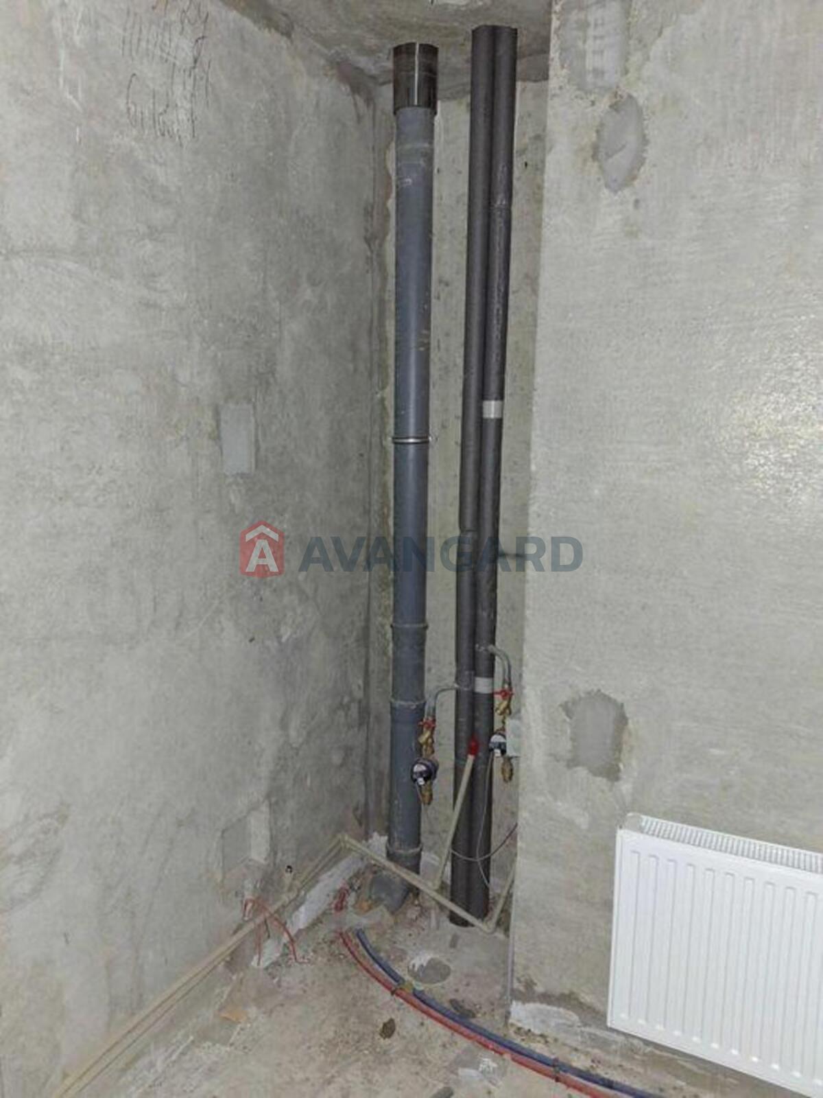 3 ��. ��������, 82/-/12 ��. �., 24/24 ������ ���� 12