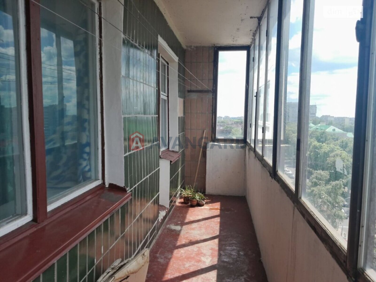 1 ��. ��������, 35/17/9 ��. �., 7/10 ������ ���� 1