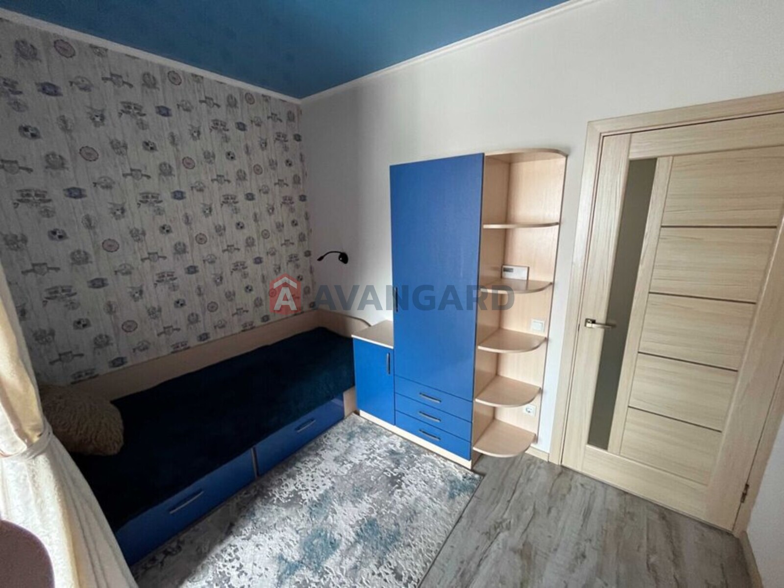 2 ��. ��������, 75/-/18 ��. �., 11/13 ������ ���� 22