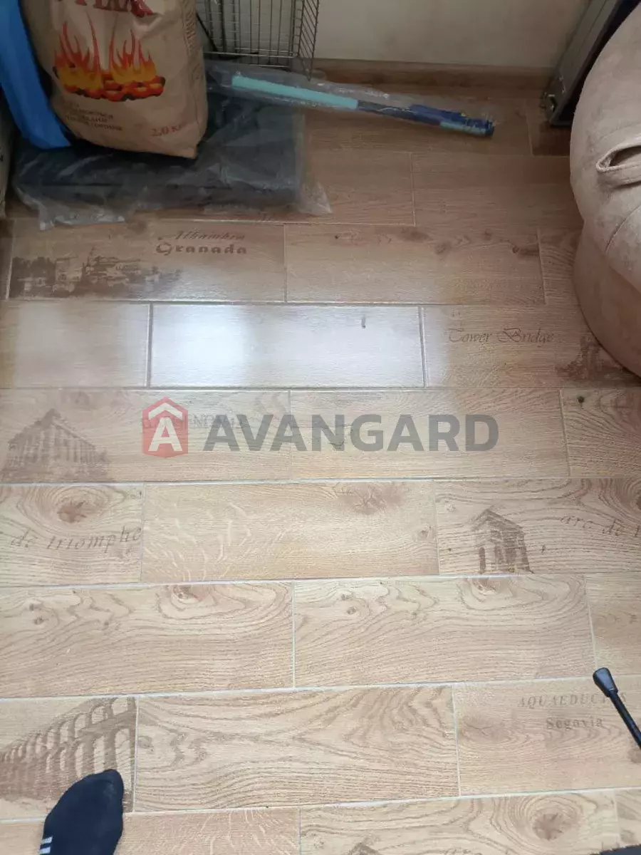 3 ��. ��������, 71/-/9 ��. �., 3/9 ������ ���� 11