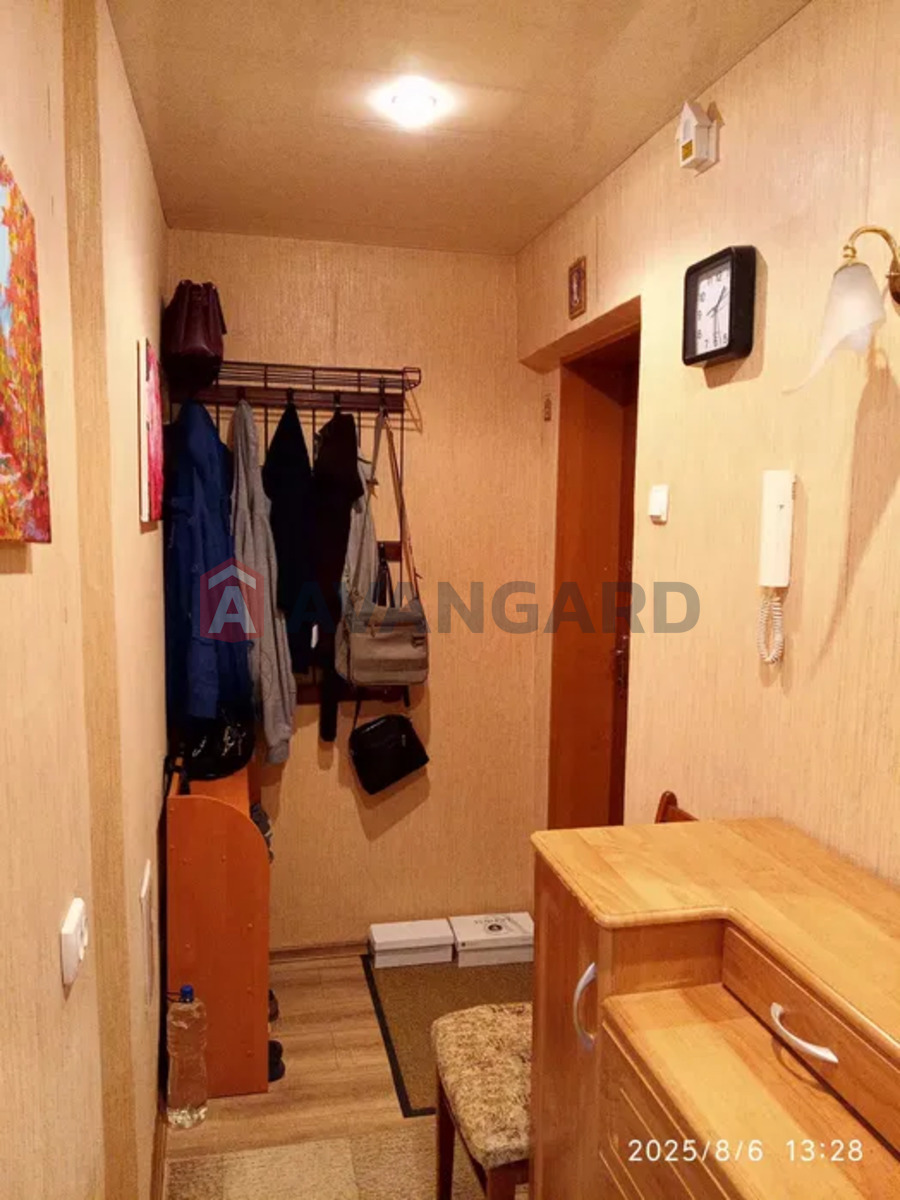 2 ��. ��������, 46/-/6 ��. �., 3/5 ������ ���� 5