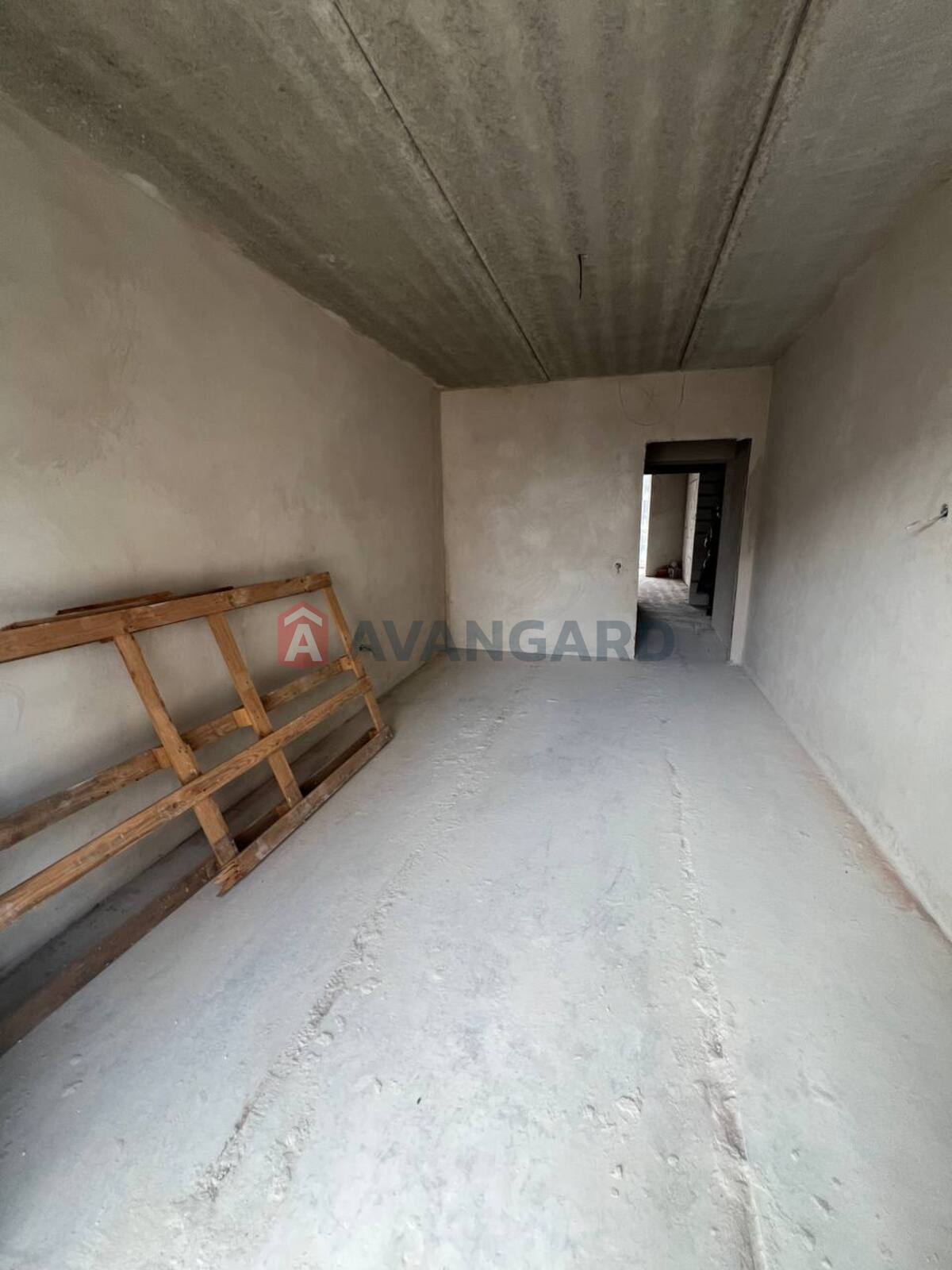 2 ��. ��������, 75/36.5/18.9 ��. �., 6/10 ������ ���� 5