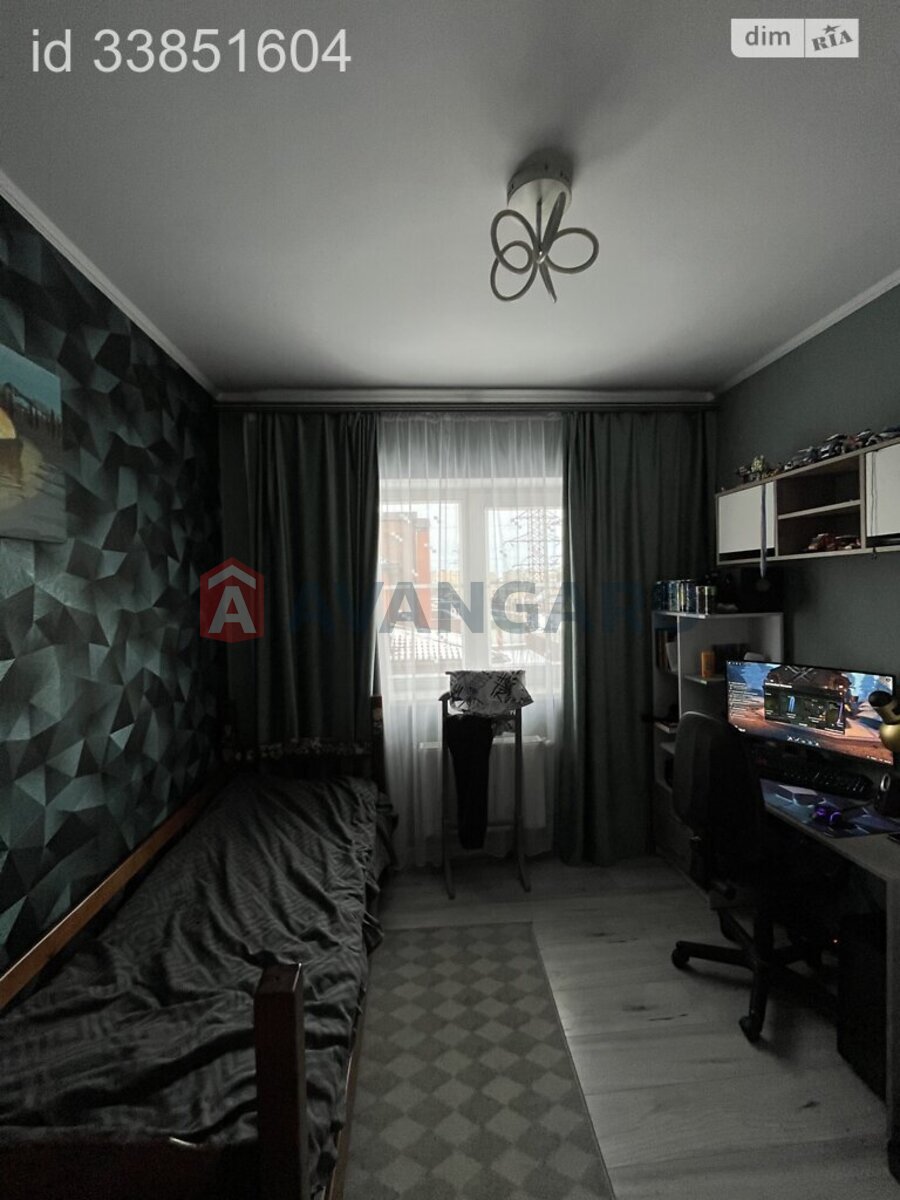 3 ����. ��������, 70/35/13 ��. �., 2/2 ���� ���� 20