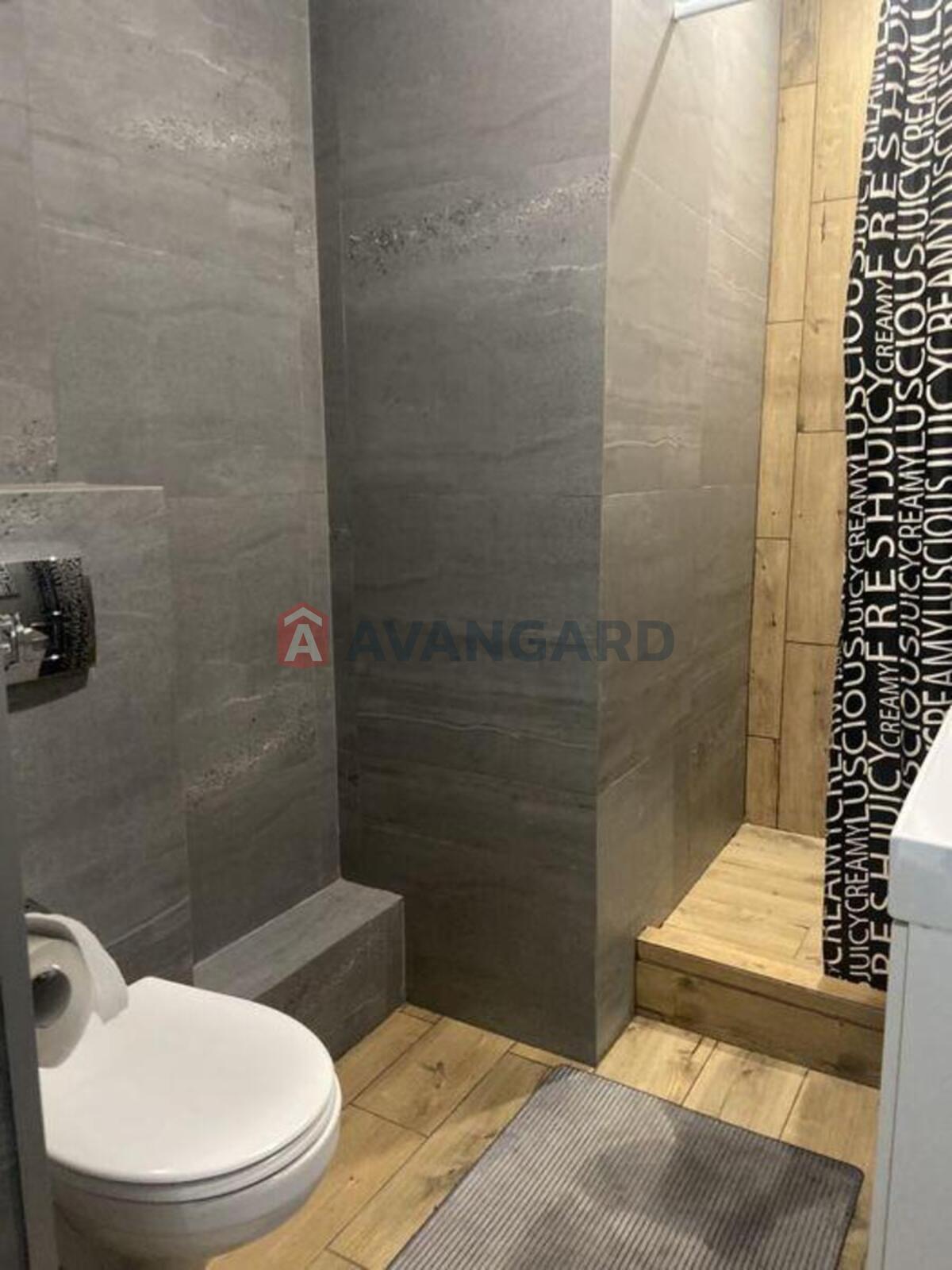 3 ��. ��������, 103/-/12 ��. �., 22/24 ������ ���� 4