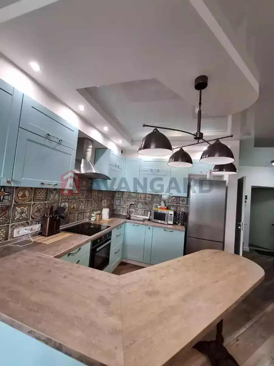 2 ��. ��������, 45/25/15 ��. �., 17/18 ������ ���� 3