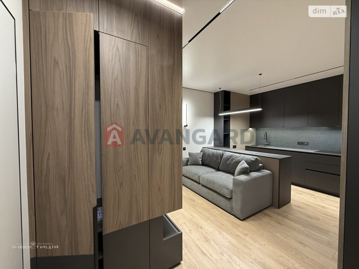 2 ��. ��������, 58/-/- ��. �., 5/16 ������ ���� 3