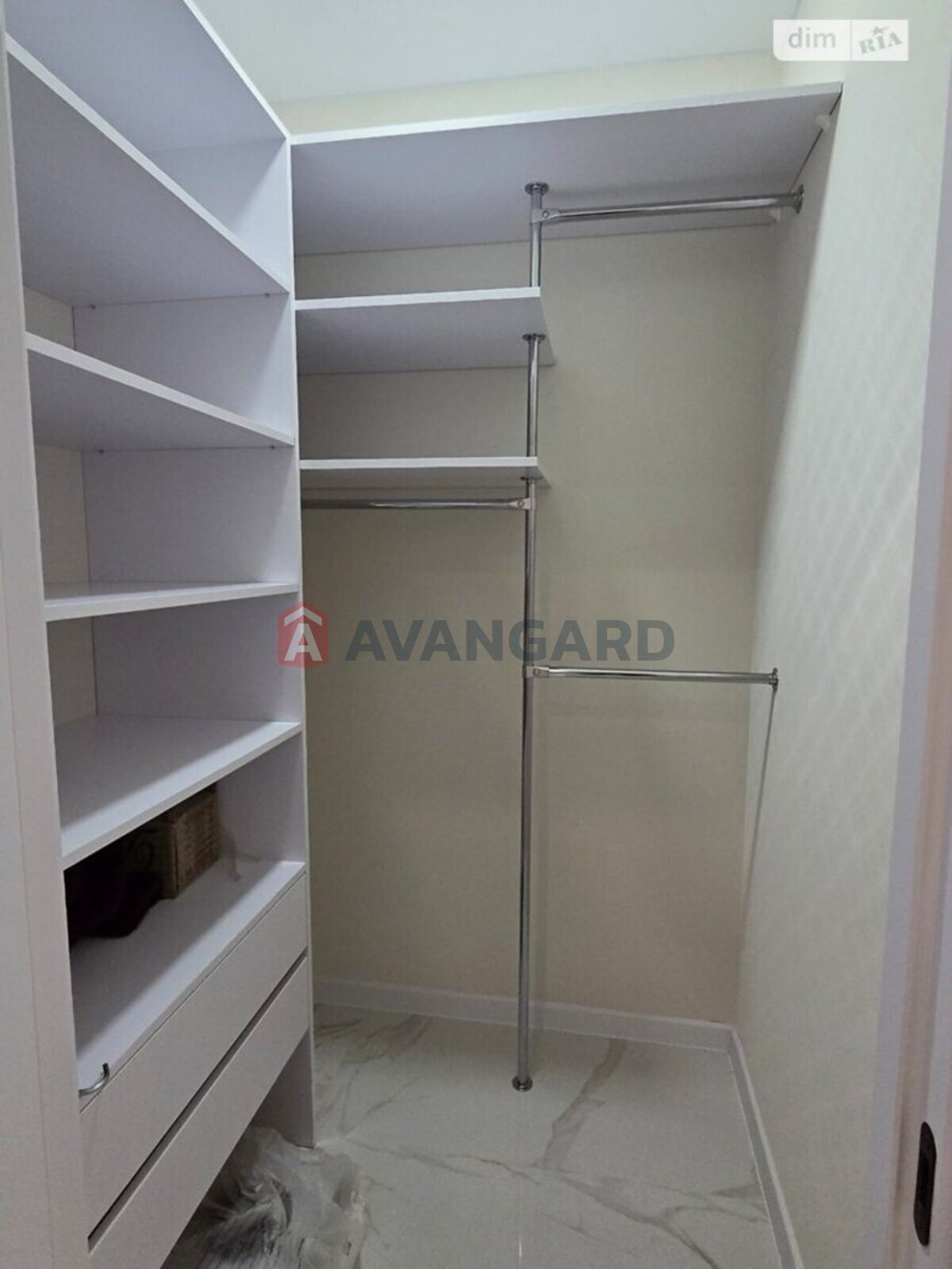 1 ��. ��������, 43/17/16 ��. �., 10/15 ������ ���� 9