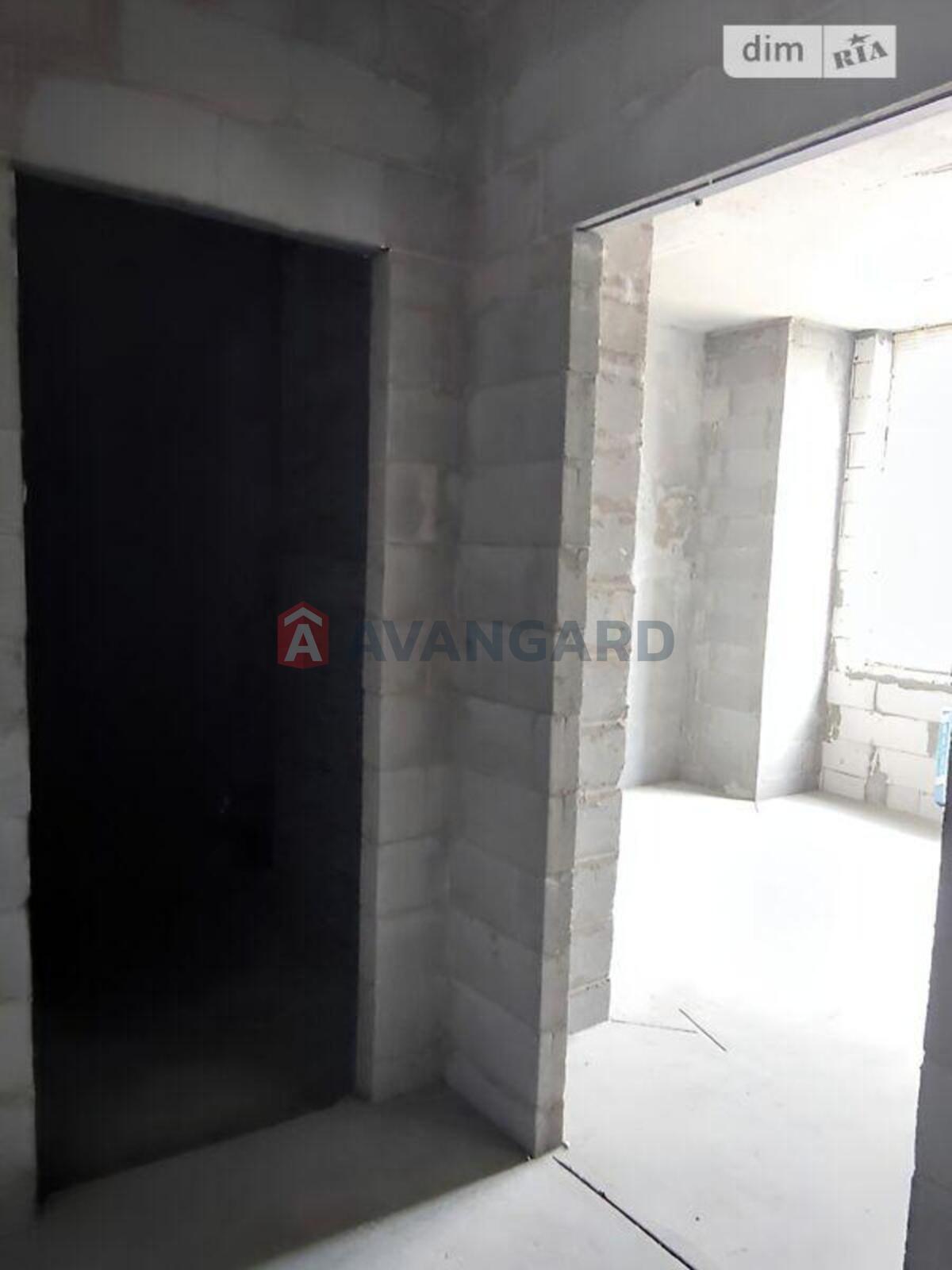 2 ��. ��������, 67/34/11 ��. �., 9/10 ������ ���� 9