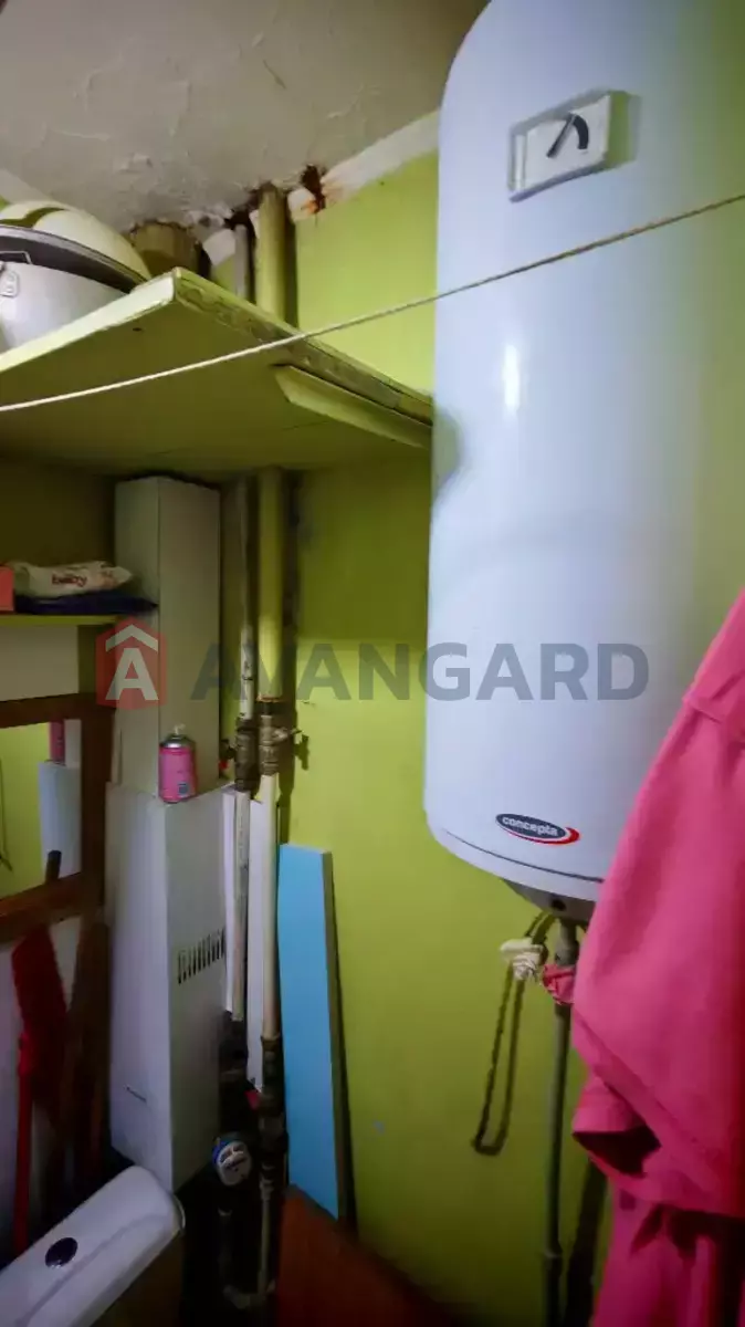 1 ��. ��������, 22/18/- ��. �., 5/9 ������ ���� 4