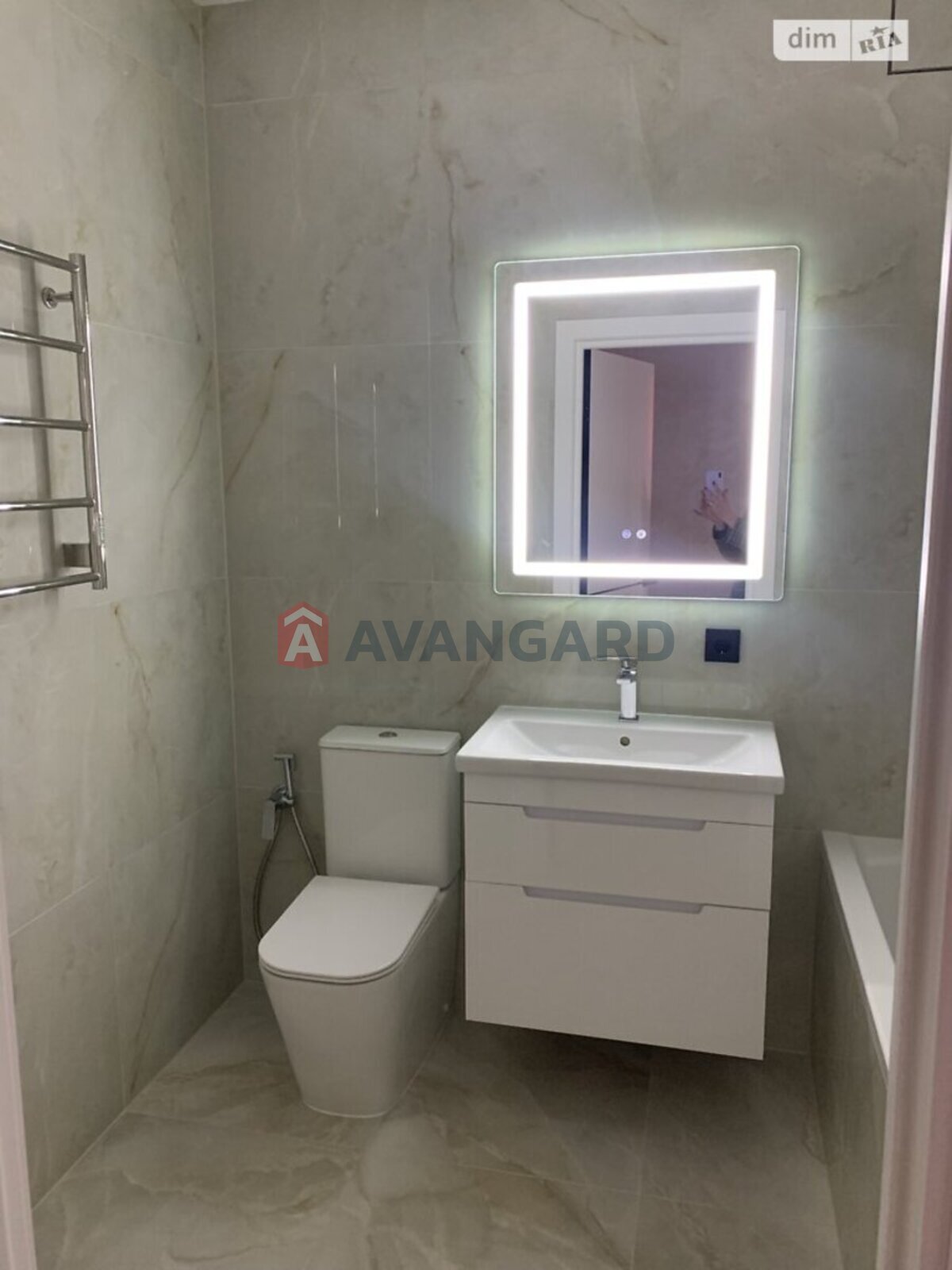 1 ��. ��������, 51/-/22 ��. �., 6/9 ������ ���� 7