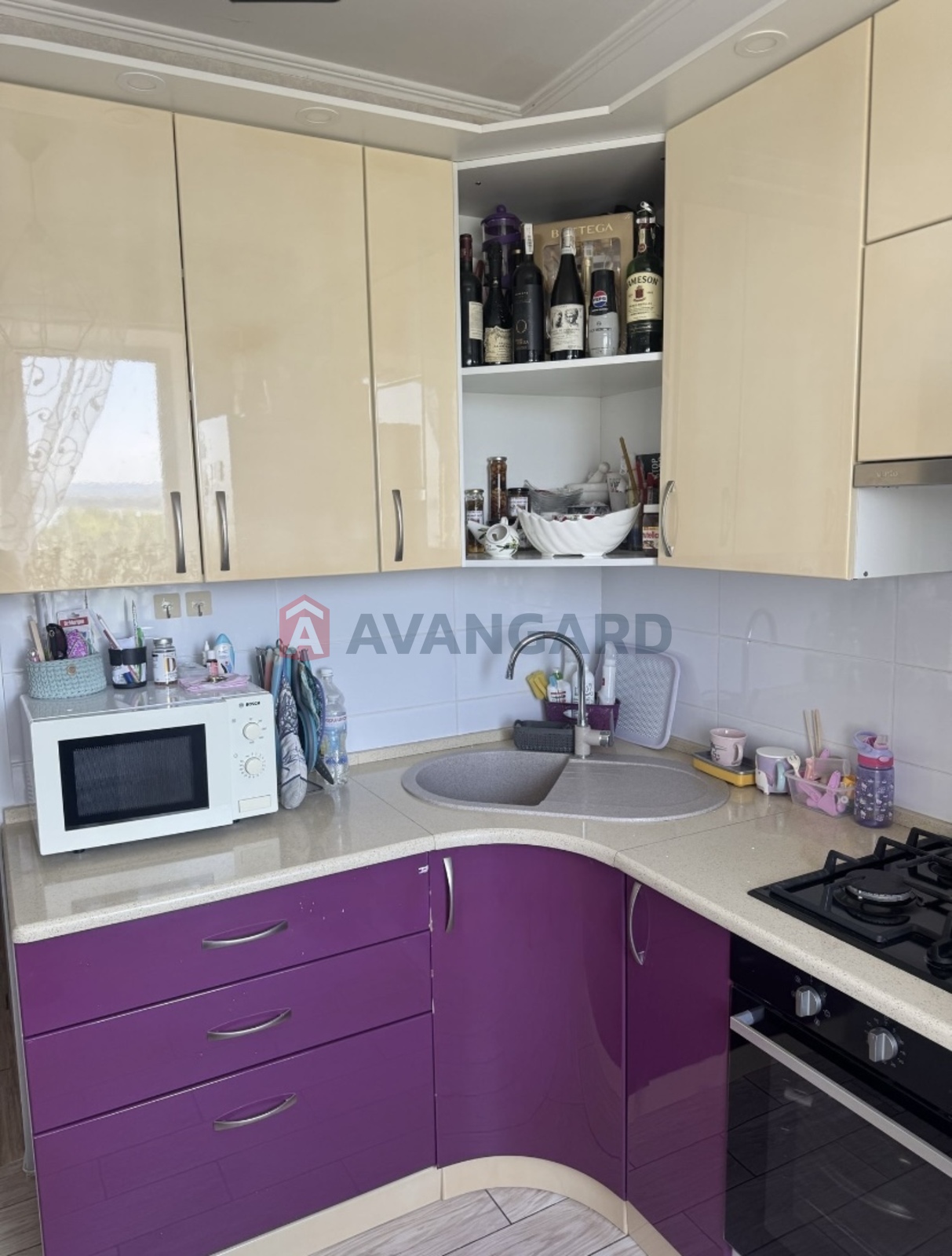 2 ��. ��������, 48/43/12 ��. �., 9/10 ������ ���� 2