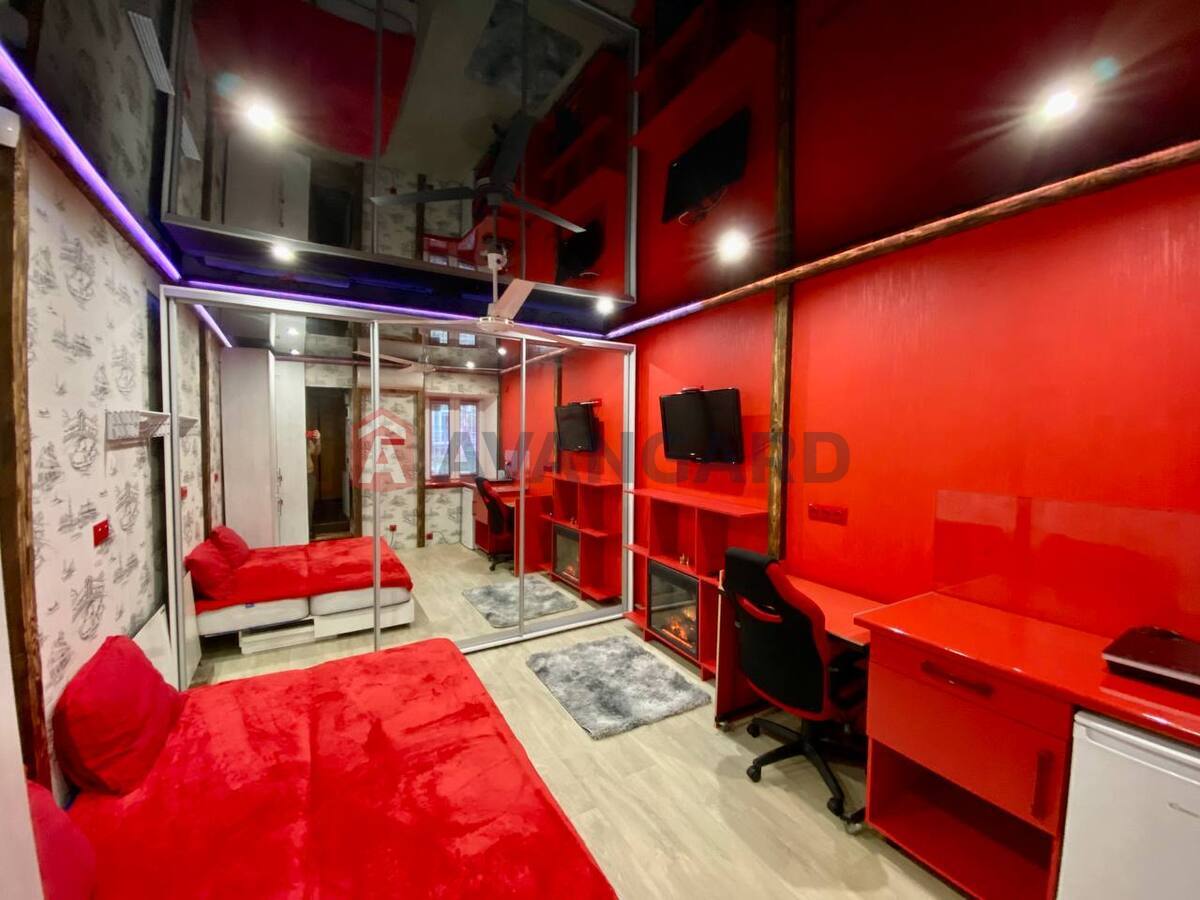 1 ��. ��������, 16/-/2 ��. �., 1/2 ������ ���� 15