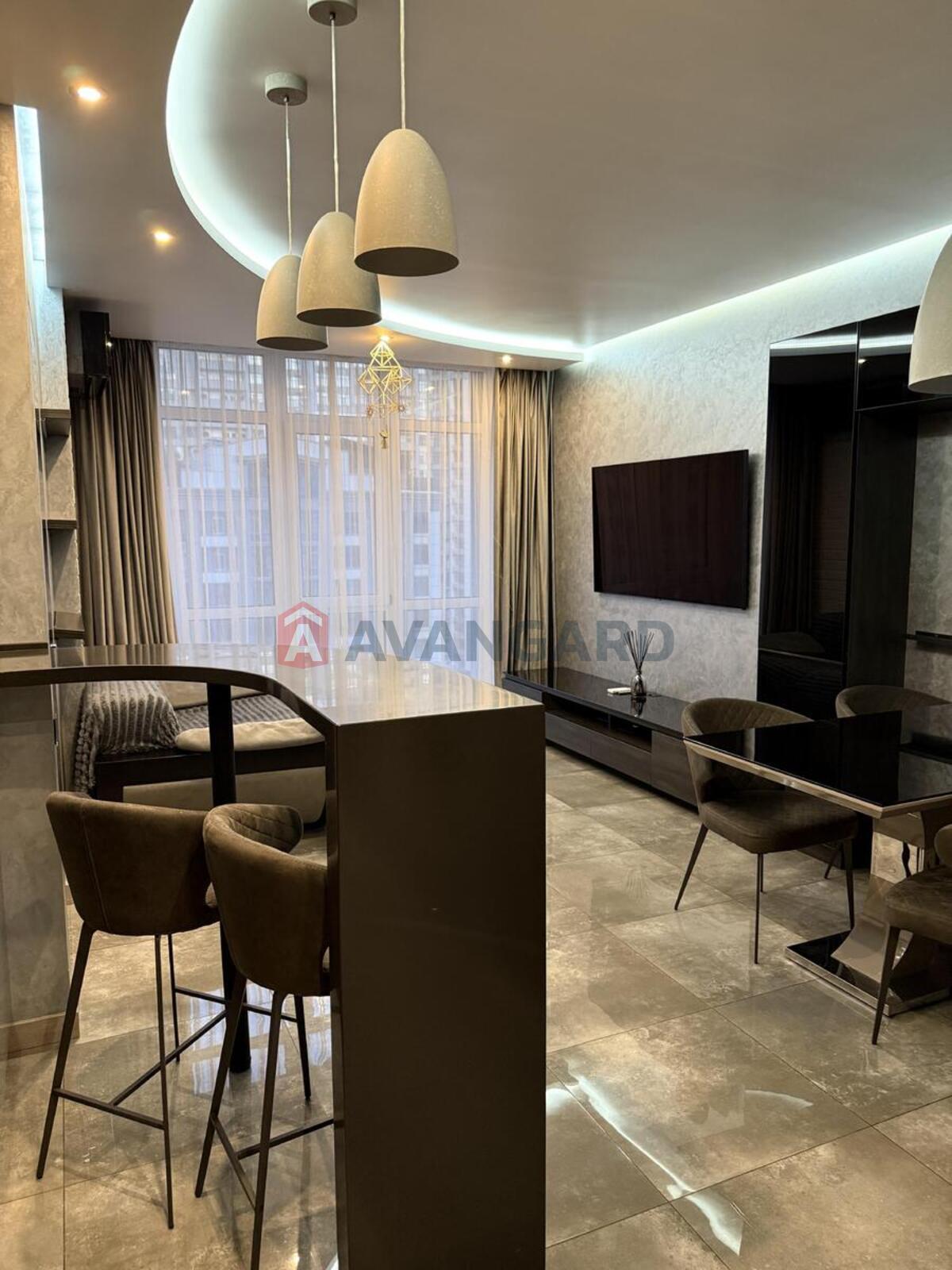 1 ��. ��������, 48/-/14 ��. �., 10/24 ������ ���� 1