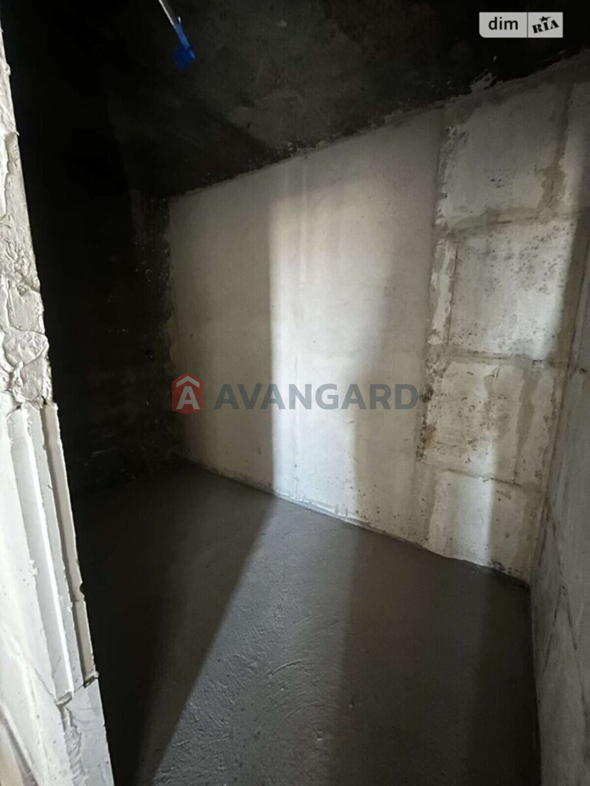 5 ��. ��������, 133/-/- ��. �., 10/10 ������ ���� 9