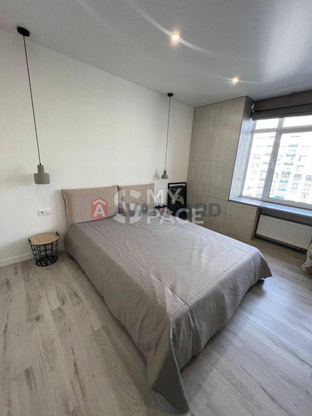 3 ��. ��������, 69/44/25 ��. �., 21/25 ������ ���� 4