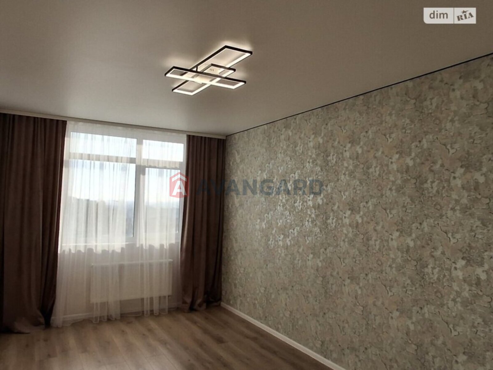 1 ����. ��������, 43/-/16 ��. �., 10/15 ���� ���� 18