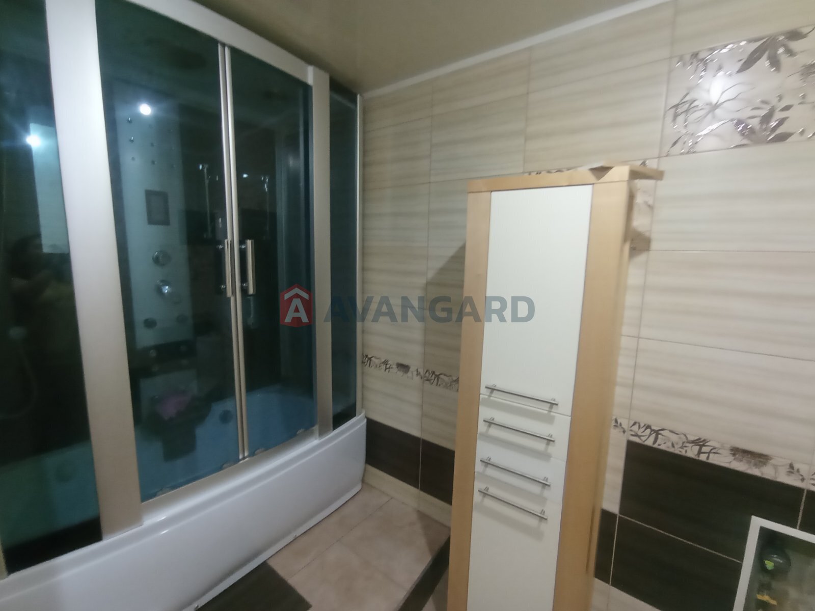 3 . , 99/42/34 . ., 8/9   7