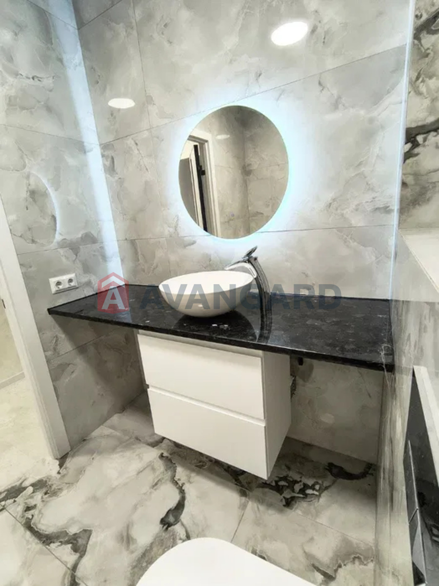 1 ����. ��������, 49/-/19 ��. �., 8/11 ���� ���� 15