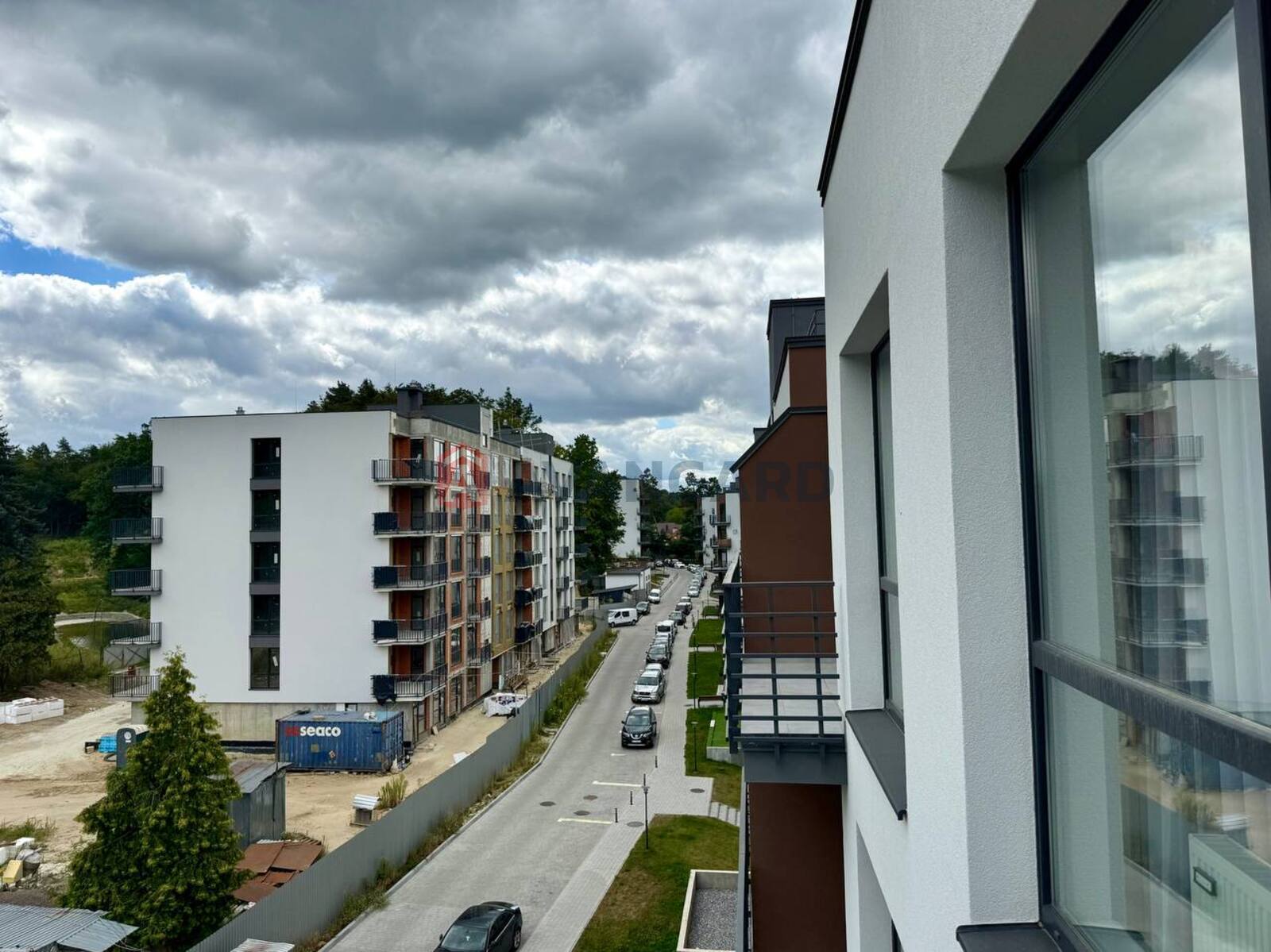 3 . , 76.3/42.2/15.4 . ., 2/5   13