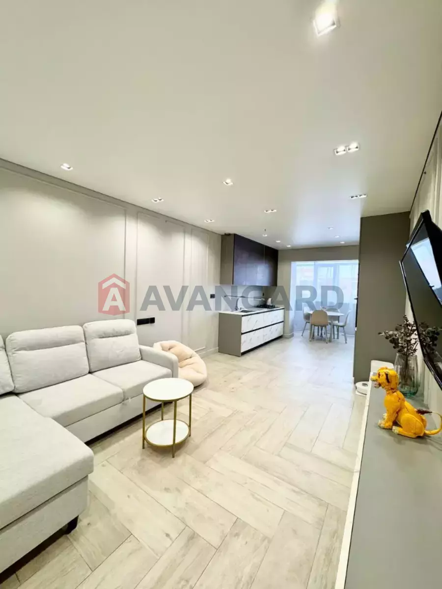 2 ��. ��������, 56/15/20 ��. �., 12/12 ������ ���� 14