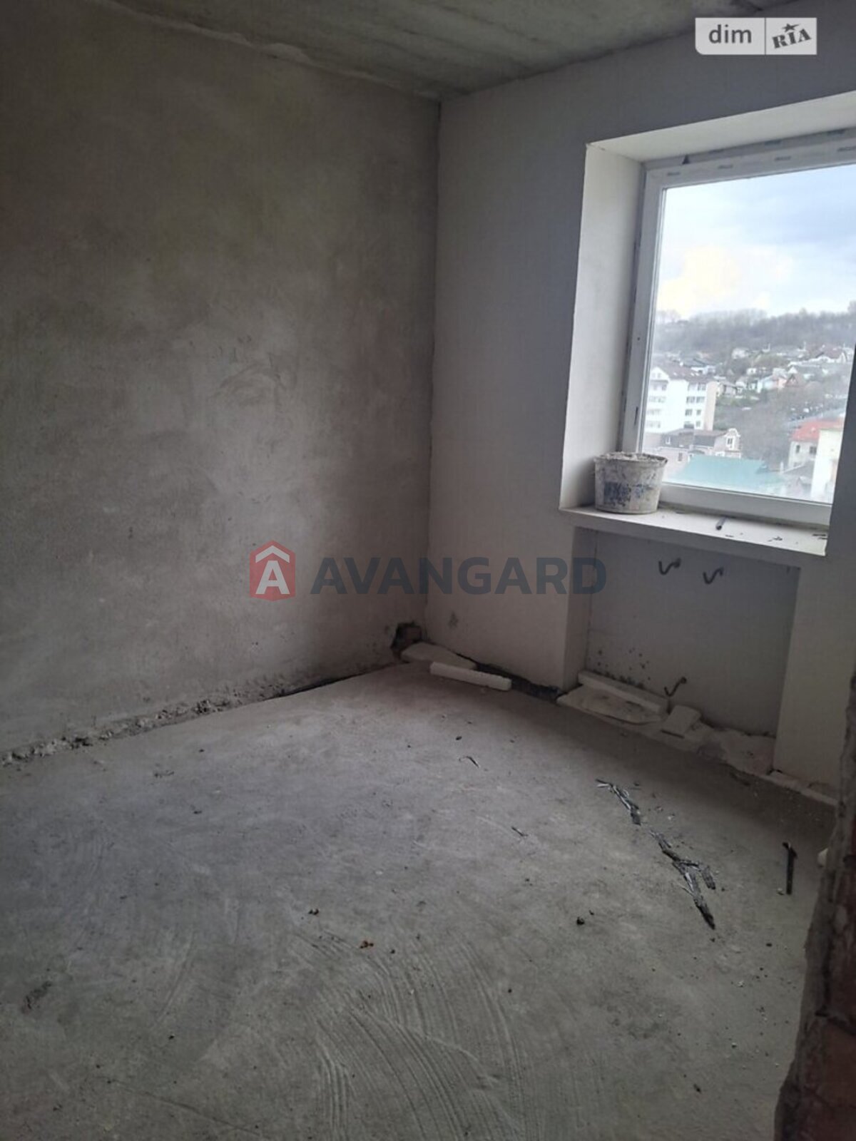 3 ��. ��������, 98/47/15 ��. �., 8/10 ������ ���� 6