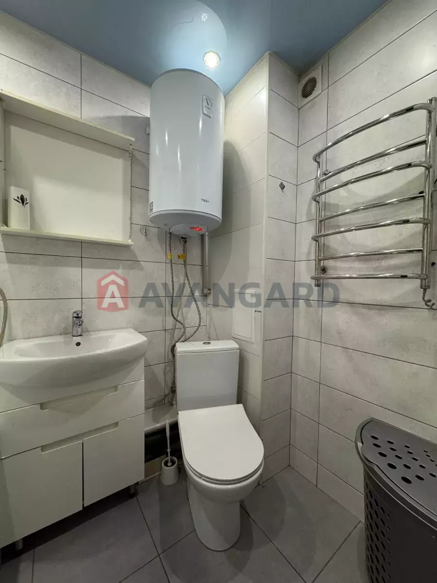 2 ��. ��������, 45/-/7 ��. �., 3/10 ������ ���� 8