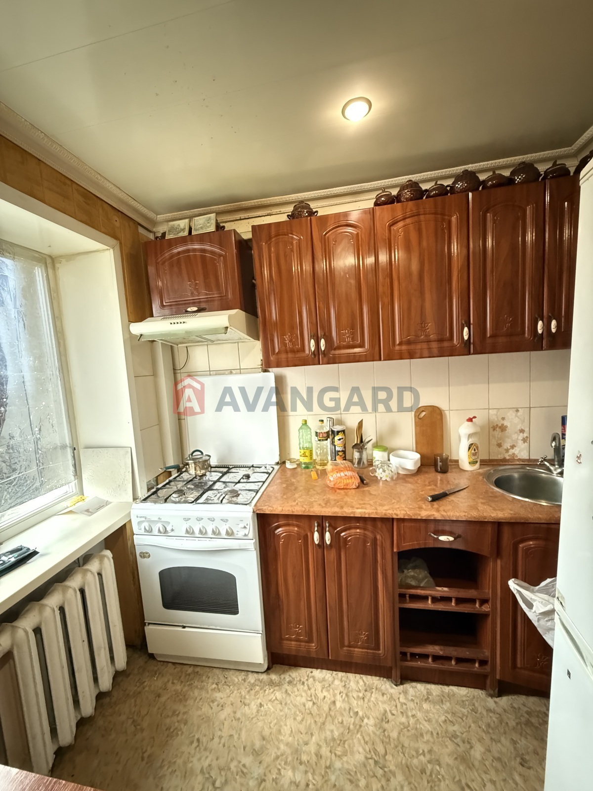 2 ��. ��������, 42/-/6 ��. �., 5/5 ������ ���� 3