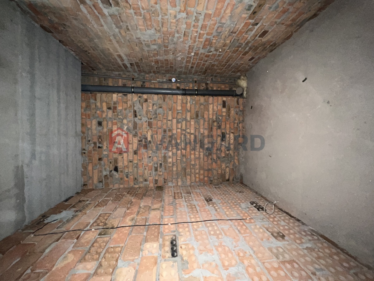 1 ����. ��������, 55/15/35 ��. �., 12/12 ���� ���� 7