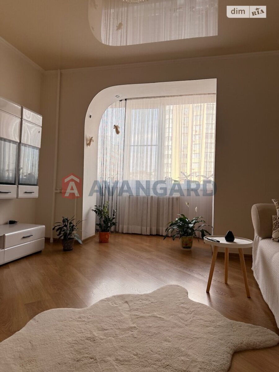 2 ��. ��������, 72/31/18 ��. �., 5/9 ������ ���� 7