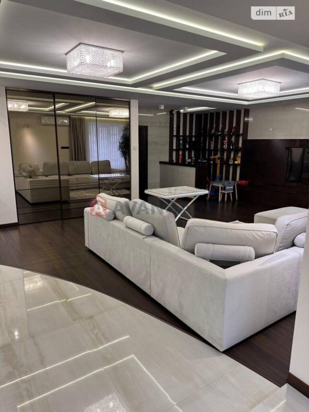 2 ��. ��������, 209/39/- ��. �., 9/10 ������ ���� 10