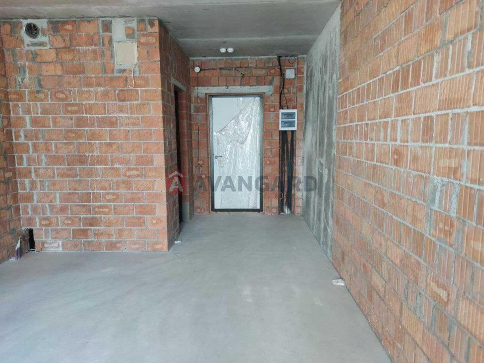 1 ��. ��������, 49.1/12.6/21.3 ��. �., 7/26 ������ ���� 7