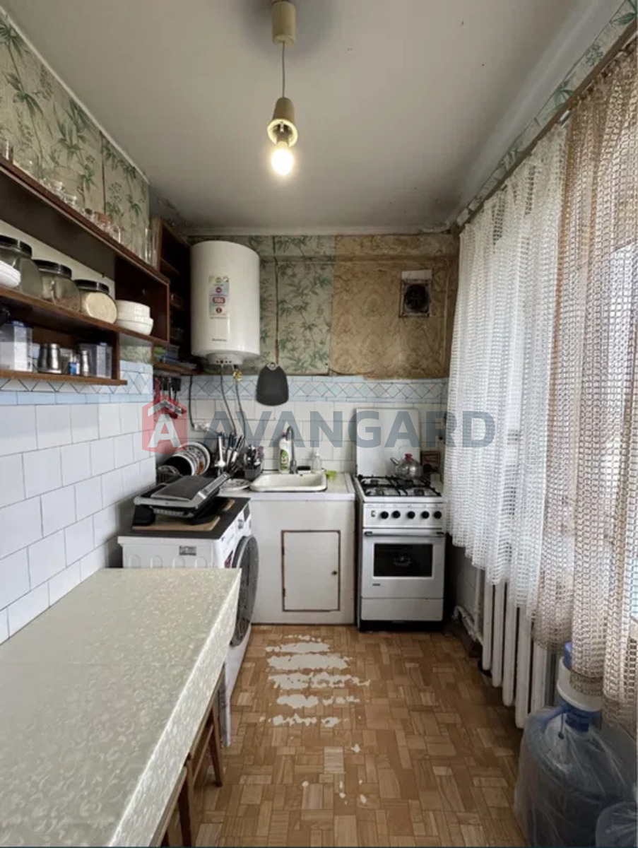 4 ��. ��������, 78/50/6 ��. �., 9/9 ������ ���� 17