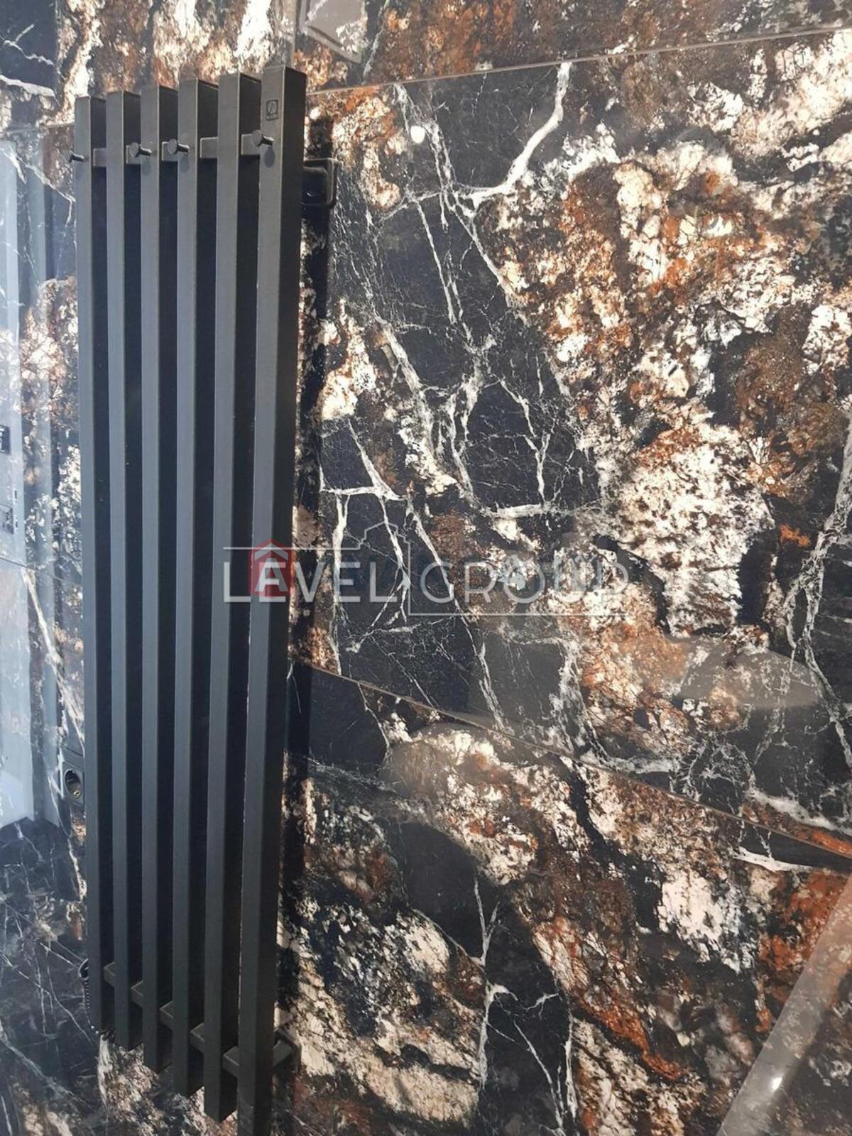 2 ��. ��������, 64/37/22 ��. �., 20/25 ������ ���� 5