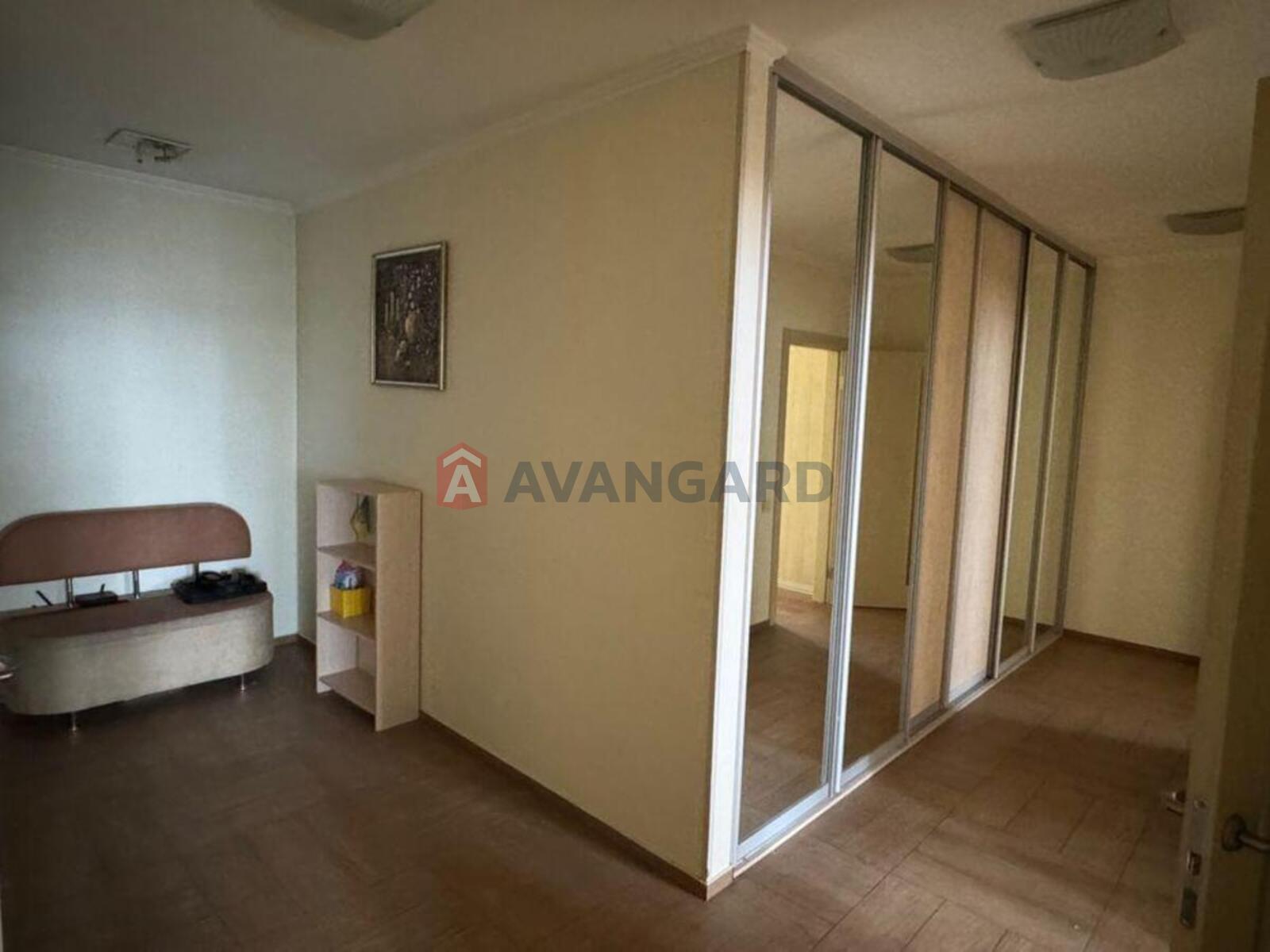 2 ��. ��������, 78/-/16 ��. �., 18/25 ������ ���� 7