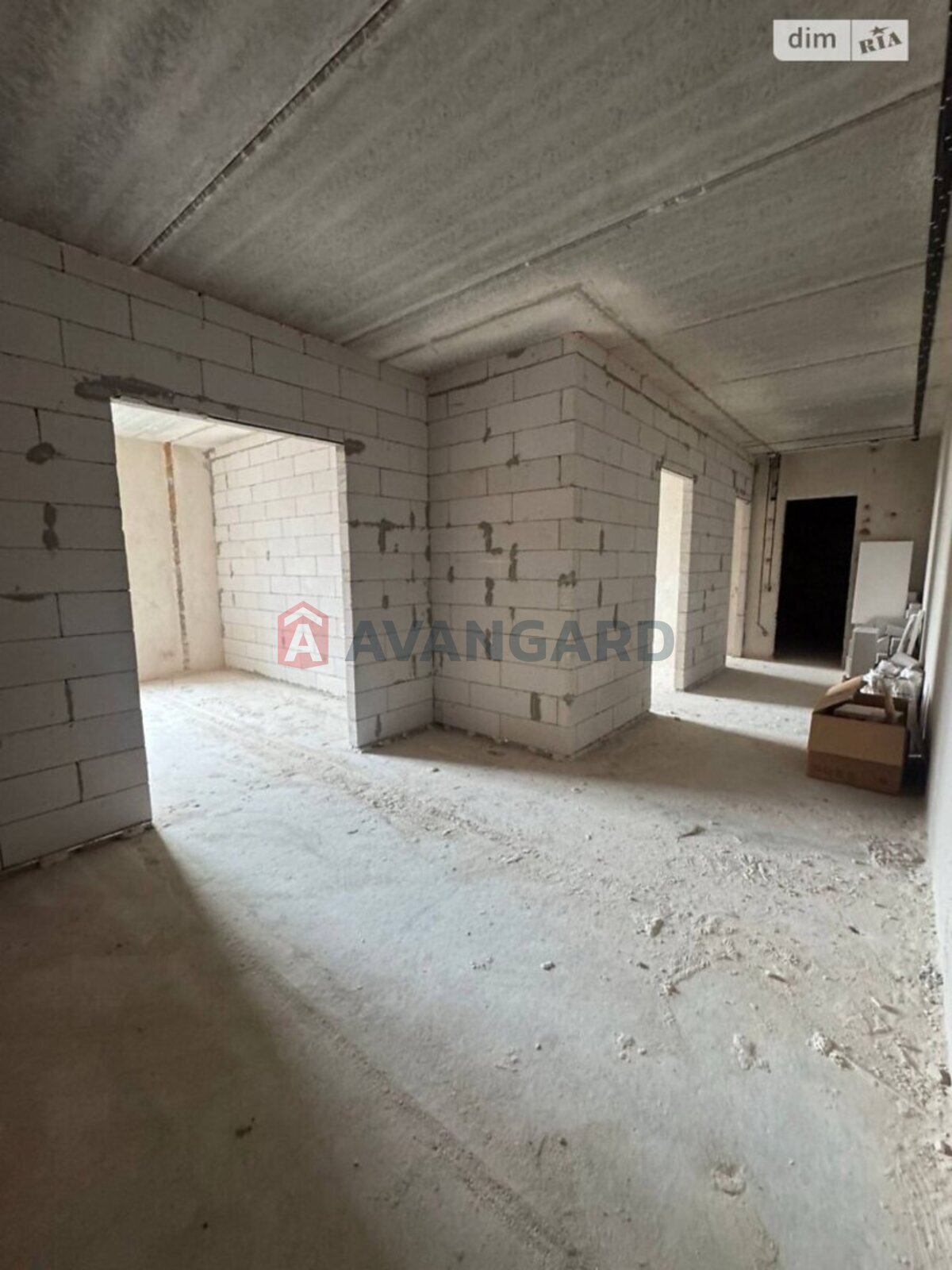 2 ��. ��������, 80/-/14 ��. �., 4/8 ������ ���� 4