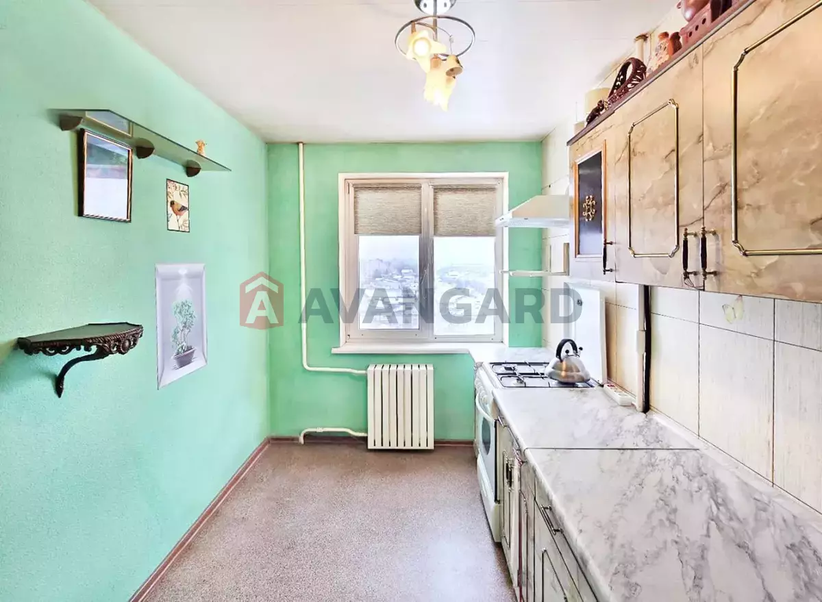 2 ��. ��������, 49/28/8 ��. �., 6/9 ������ ���� 1