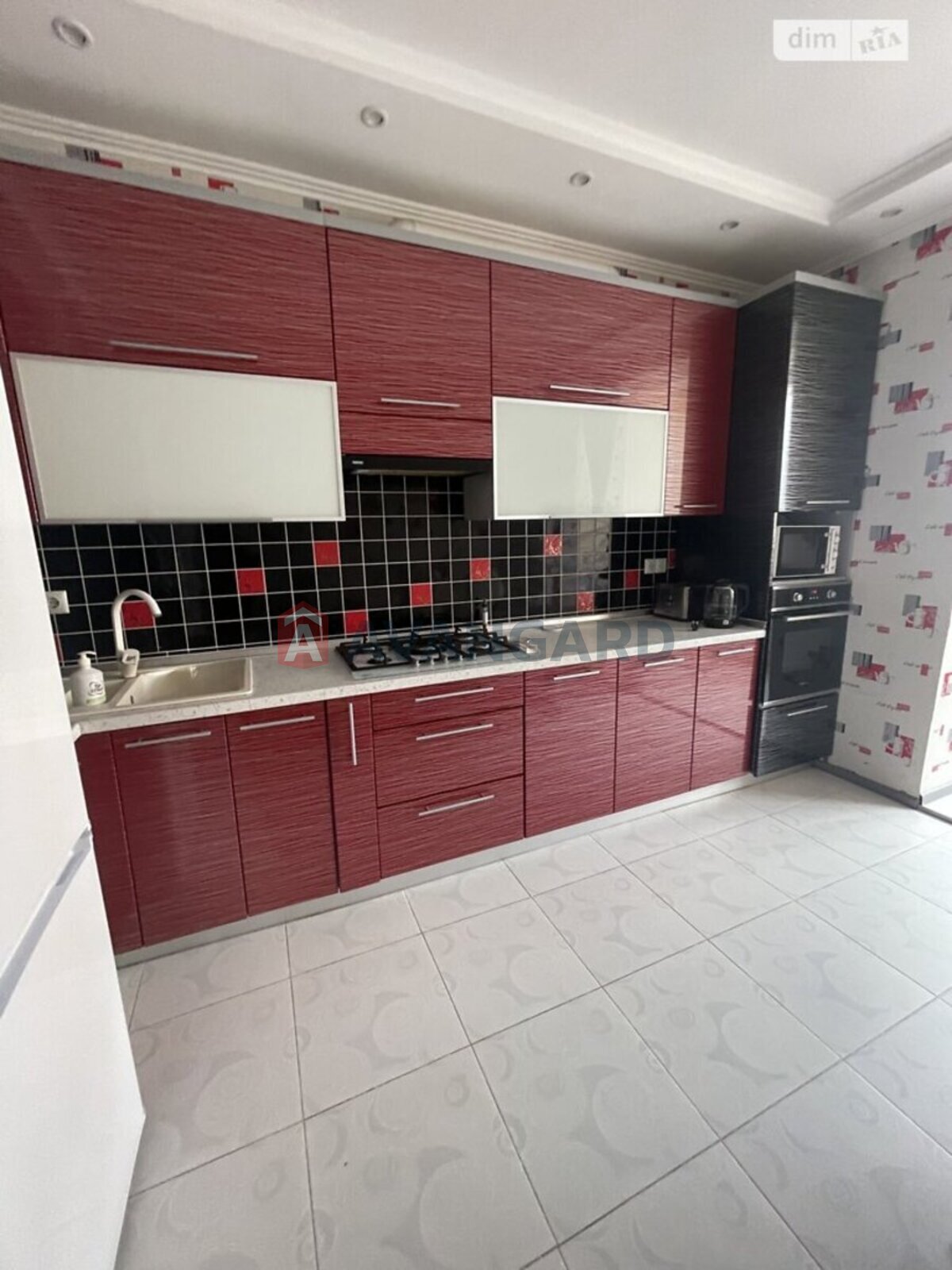 2 ��. ��������, 75/38/- ��. �., 8/11 ������ ���� 9