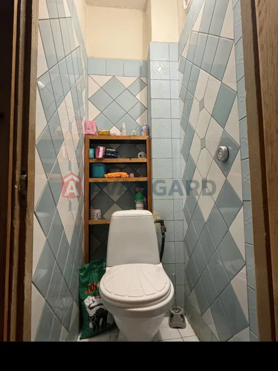 3 ��. ��������, 58/-/6 ��. �., 5/5 ������ ���� 11