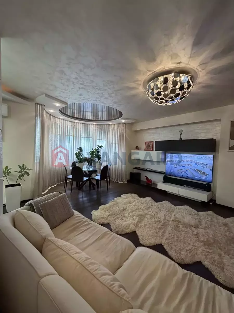 3 ��. ��������, 111/-/- ��. �., 8/10 ������ ���� 17