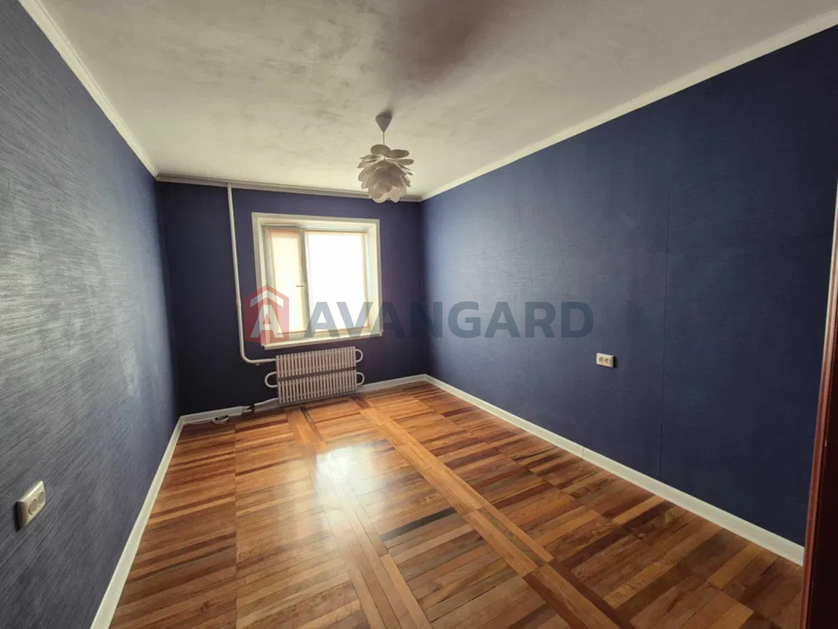 2 ��. ��������, 49/-/8 ��. �., 4/9 ������ ���� 1